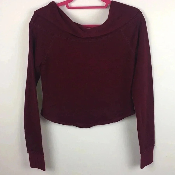 Brick Red Crop Top Sweatshirt - Picture 2 of 4